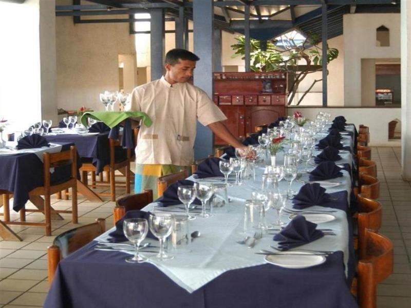 Hotel Sunset Beach Negombo Exterior foto