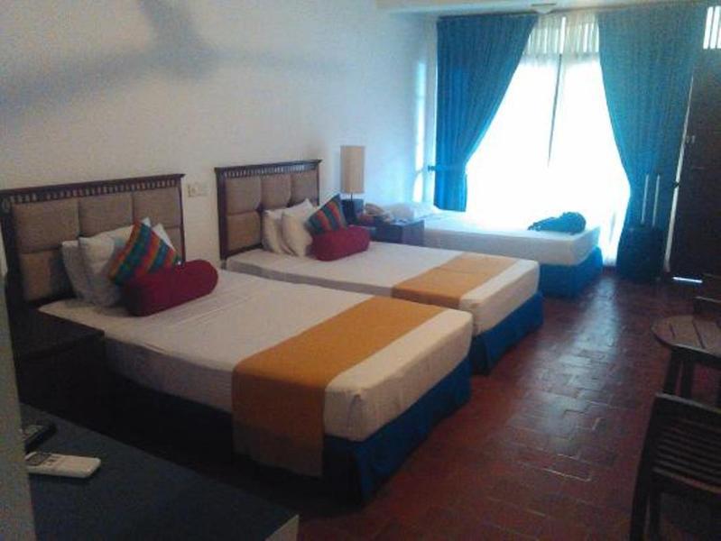 Hotel Sunset Beach Negombo Exterior foto